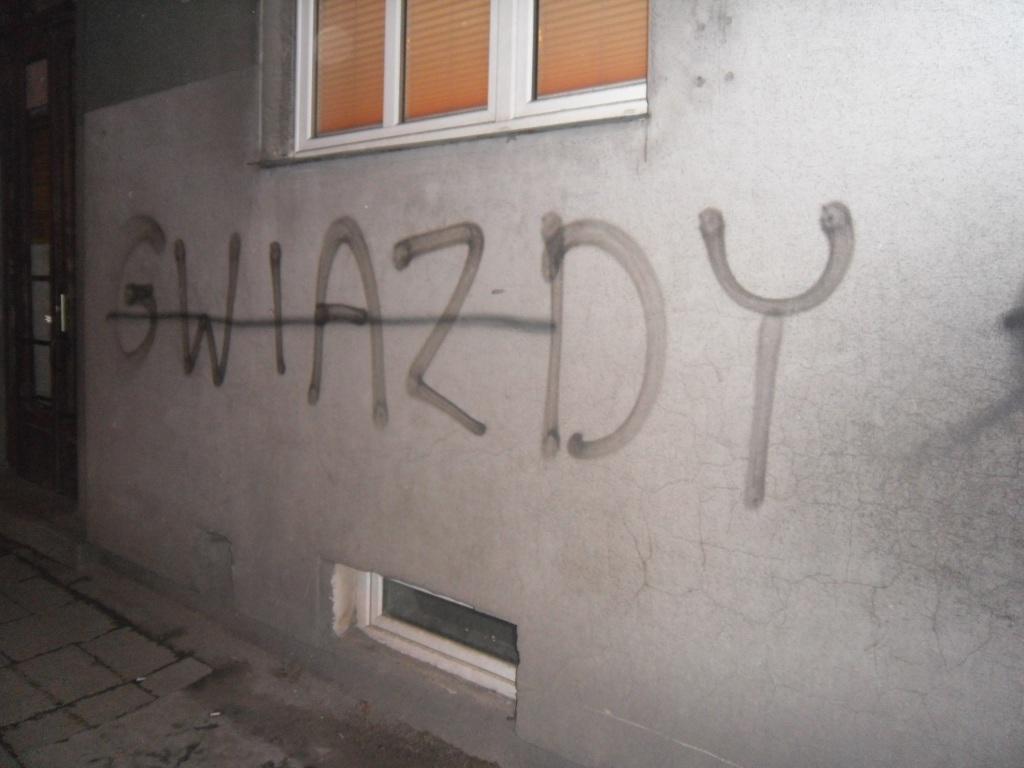 Zdjęcie przed zamalowaniem