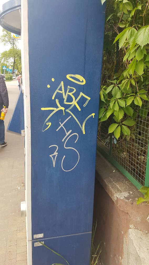 Zdjęcie przed zamalowaniem