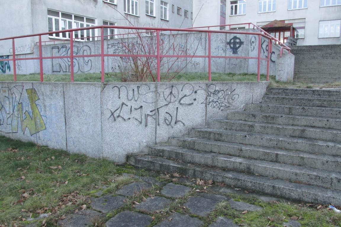 Zdjęcie przed zamalowaniem