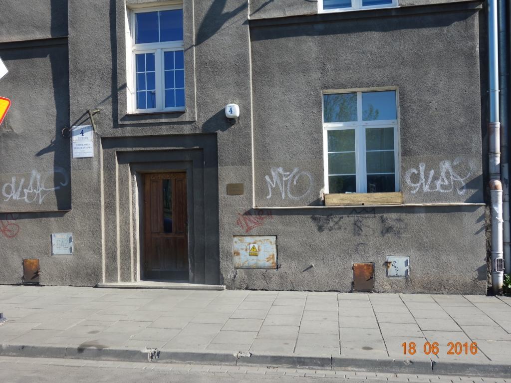 Zdjęcie przed zamalowaniem