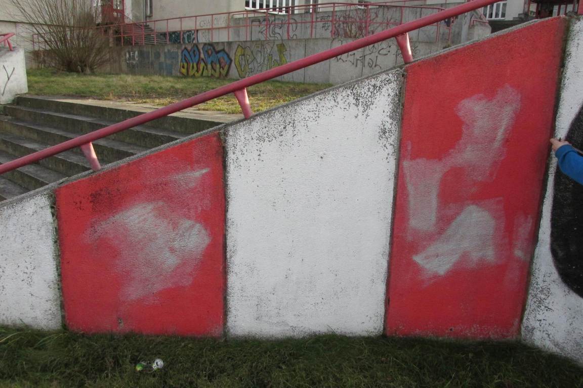 Zdjęcie przed zamalowaniem