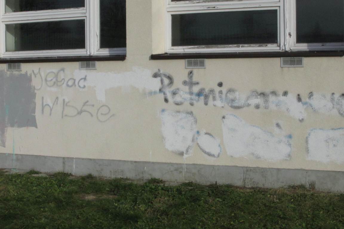 Zdjęcie przed zamalowaniem