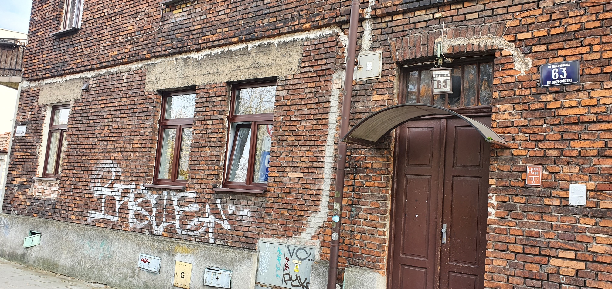 Zdjęcie przed zamalowaniem