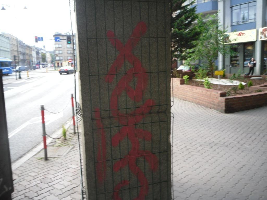 Zdjęcie przed zamalowaniem