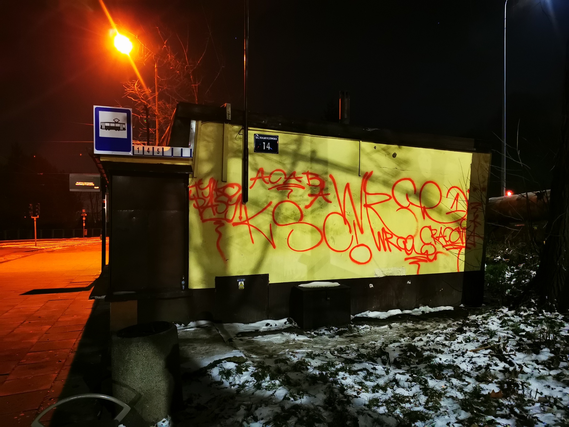 Zdjęcie przed zamalowaniem