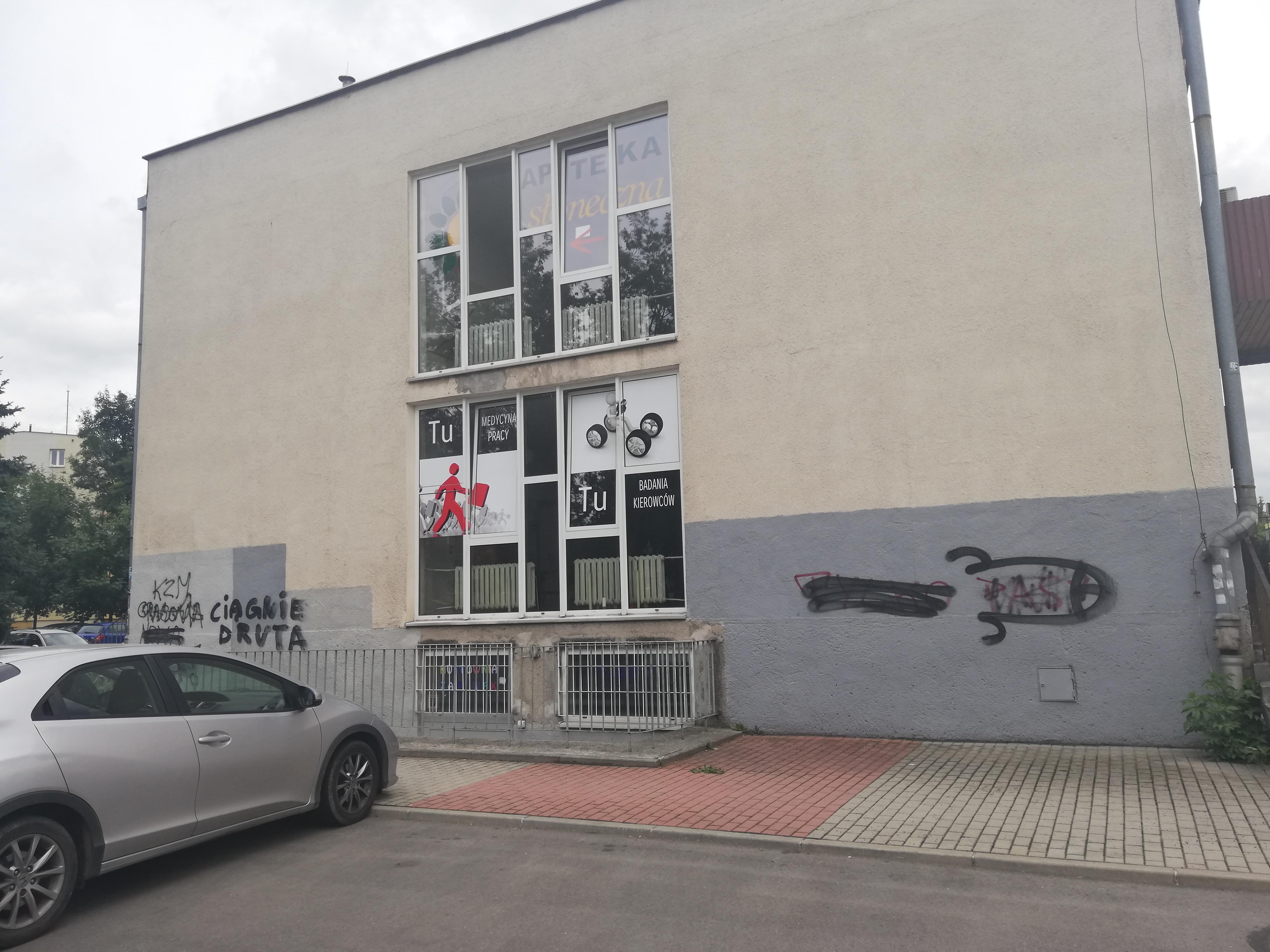 Zdjęcie przed zamalowaniem