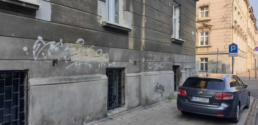 Zdjęcie przed zamalowaniem