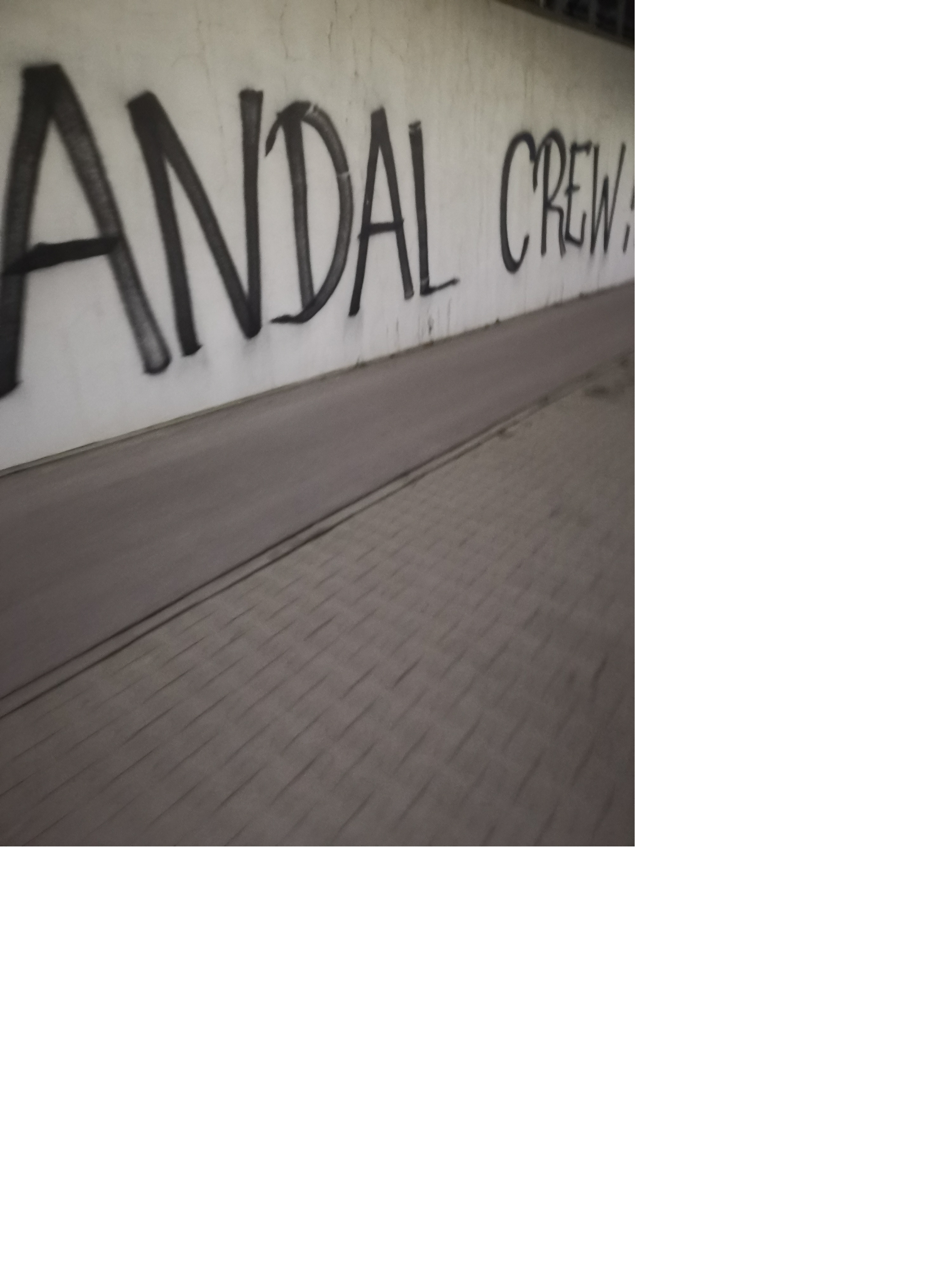 Zdjęcie przed zamalowaniem