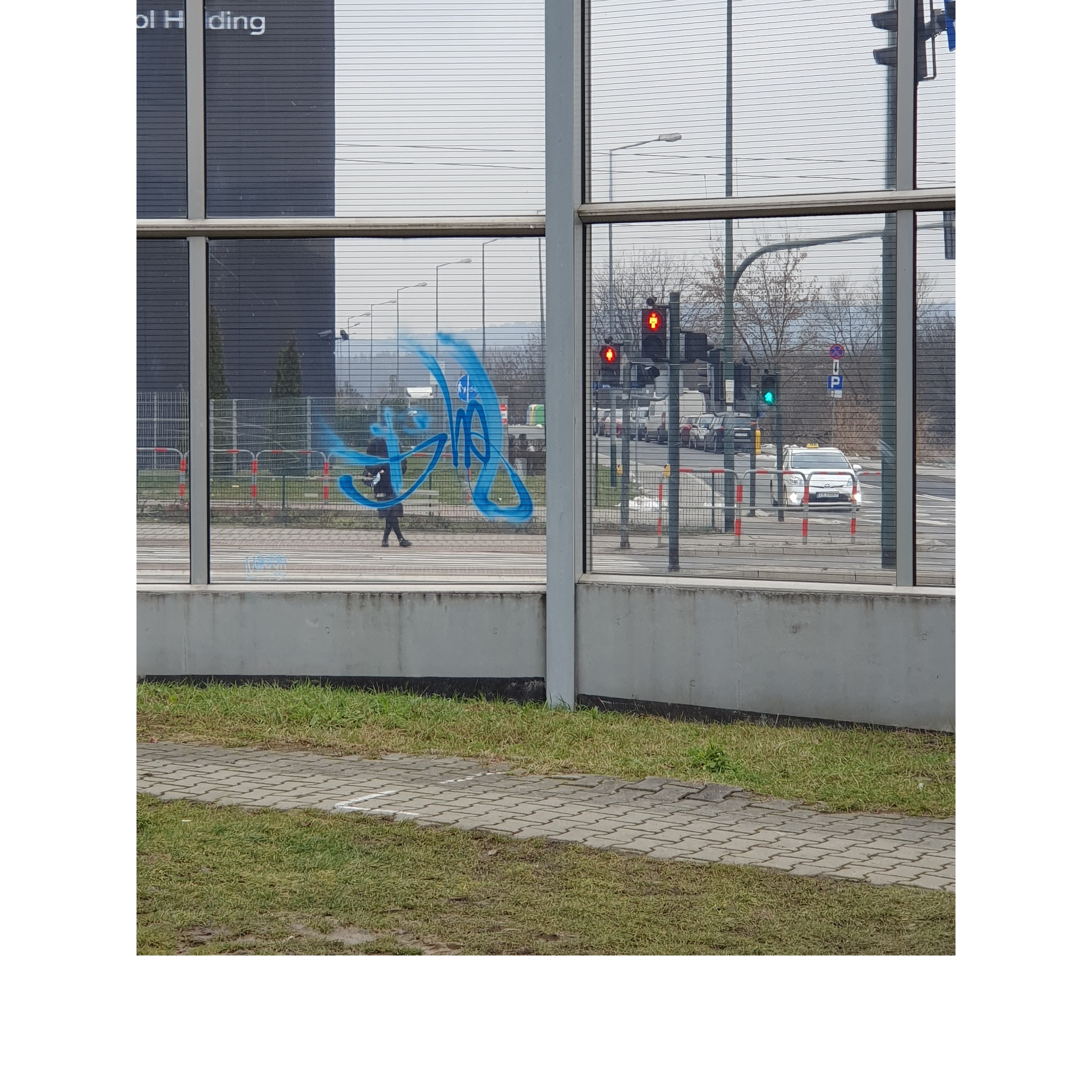 Zdjęcie przed zamalowaniem
