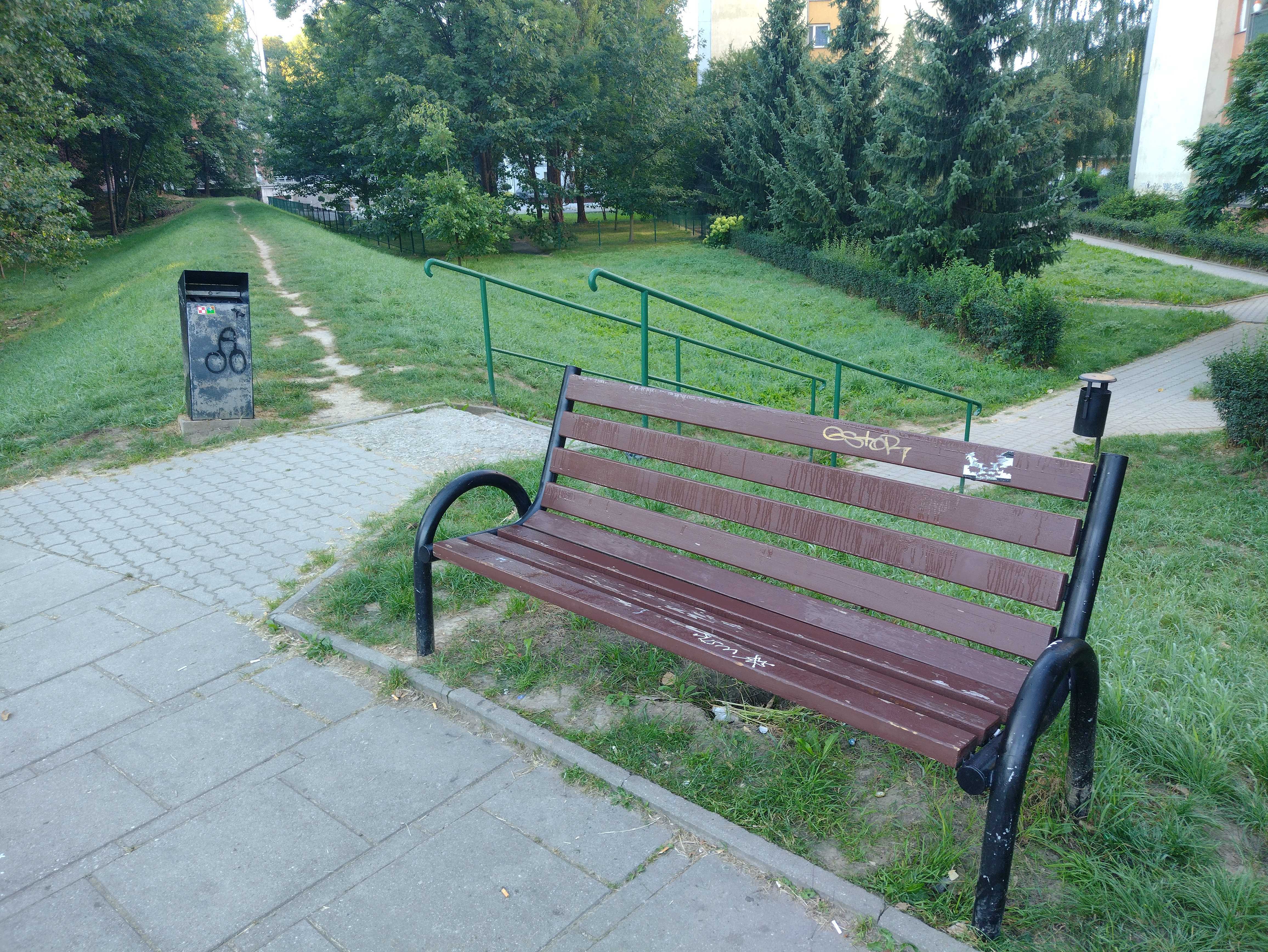 Zdjęcie przed zamalowaniem