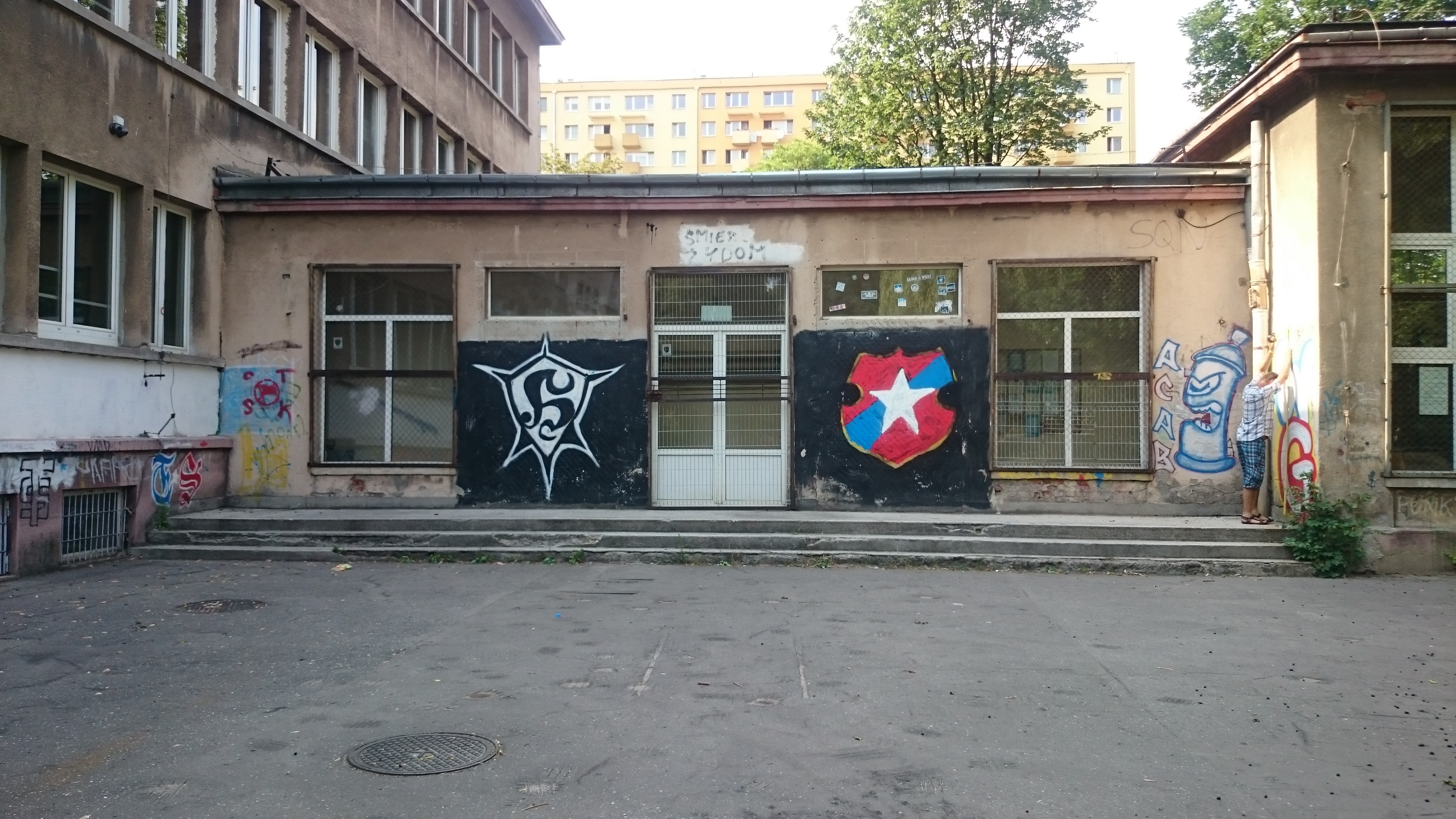 Zdjęcie przed zamalowaniem