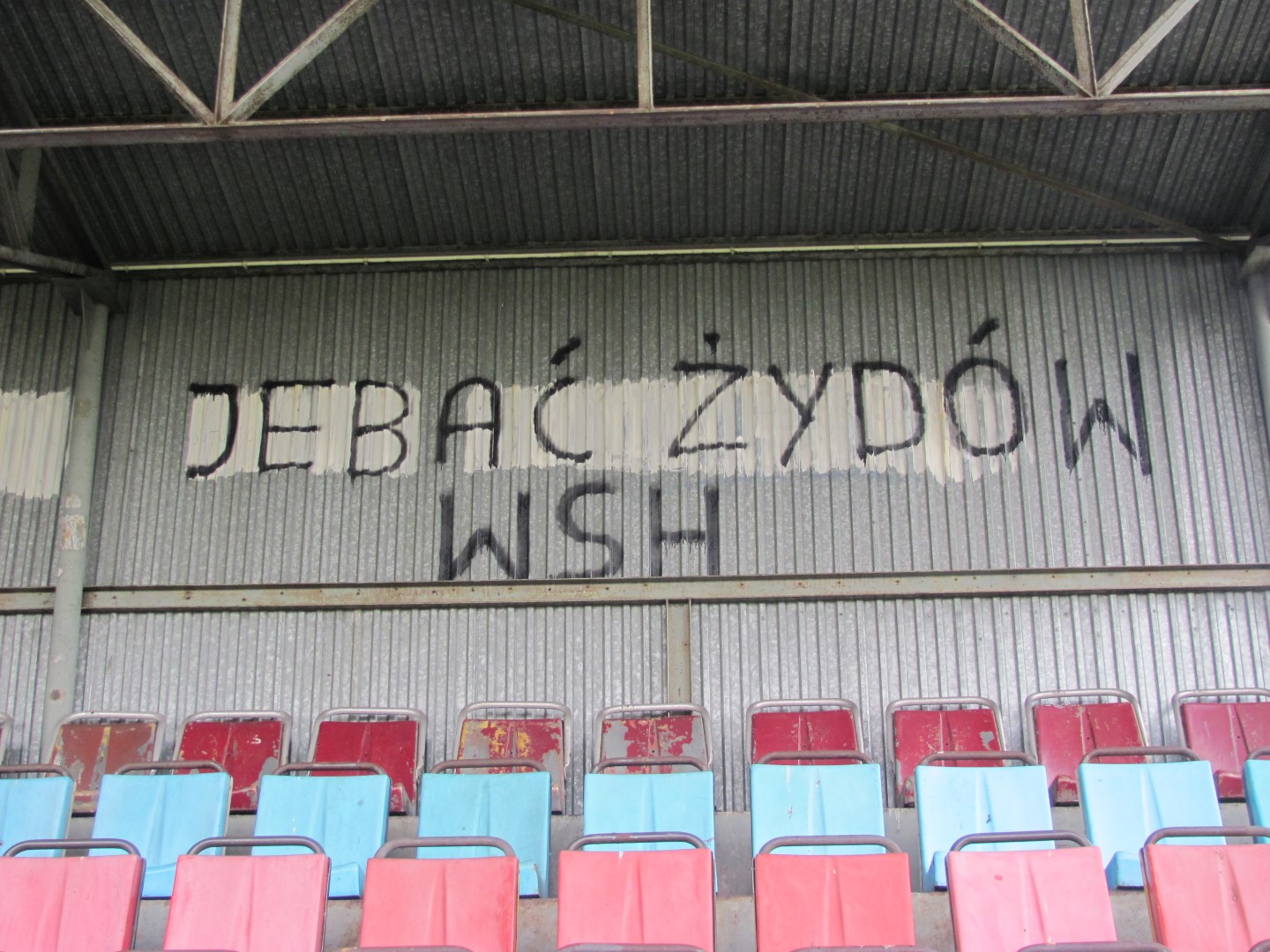 Zdjęcie przed zamalowaniem