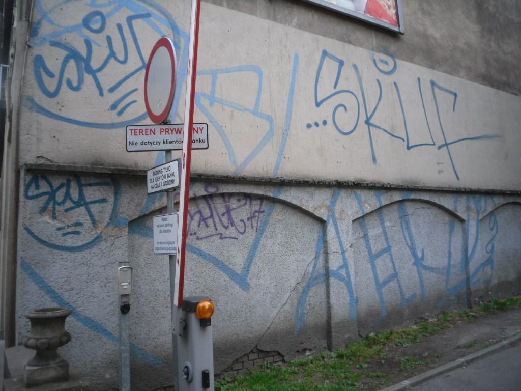 Zdjęcie przed zamalowaniem