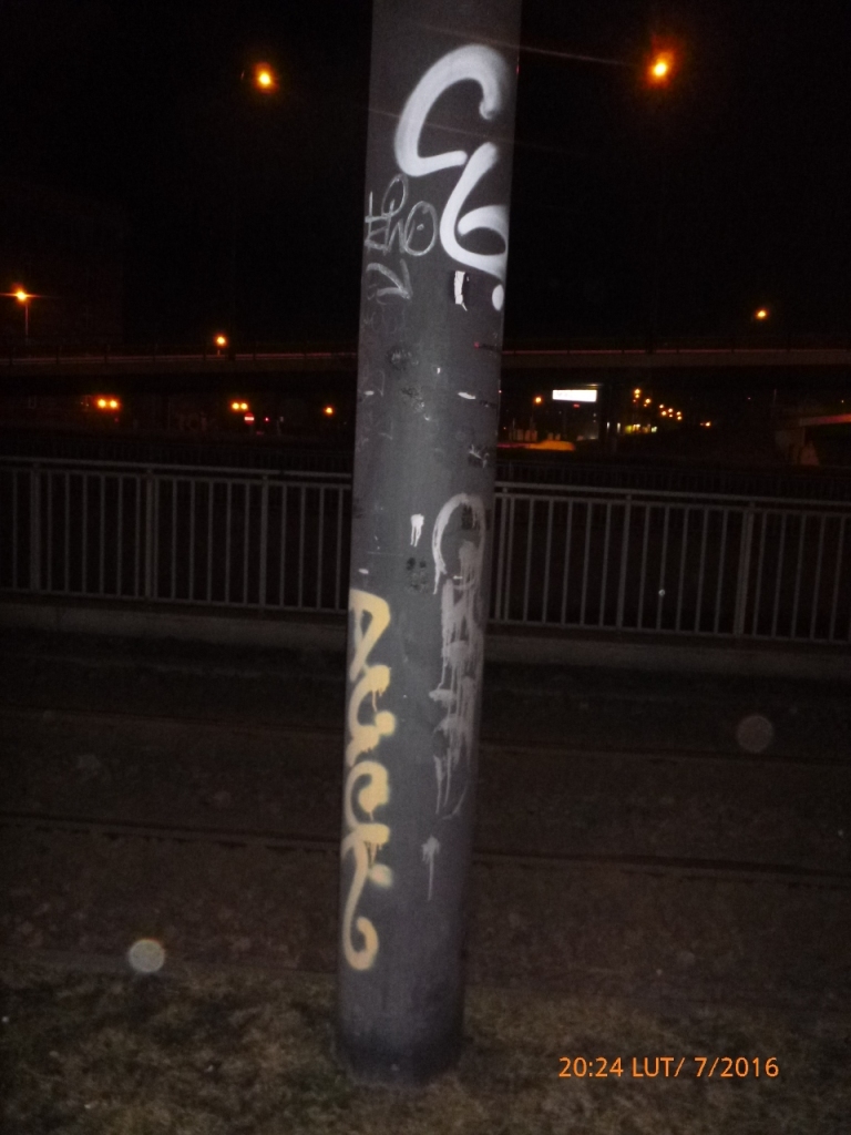 Zdjęcie przed zamalowaniem