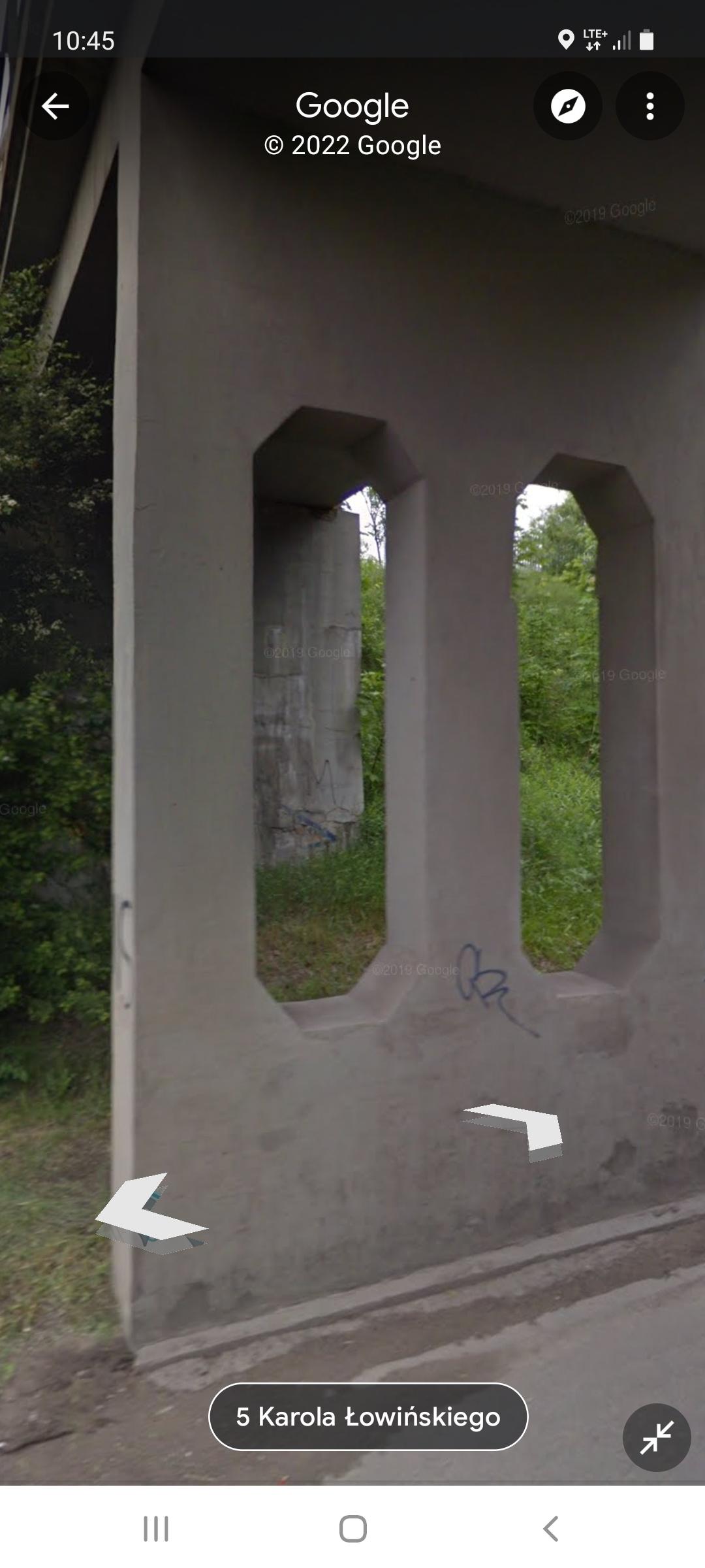 Zdjęcie przed zamalowaniem