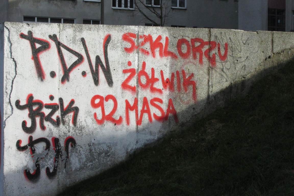 Zdjęcie przed zamalowaniem
