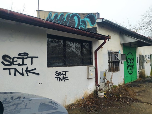 Zdjęcie przed zamalowaniem