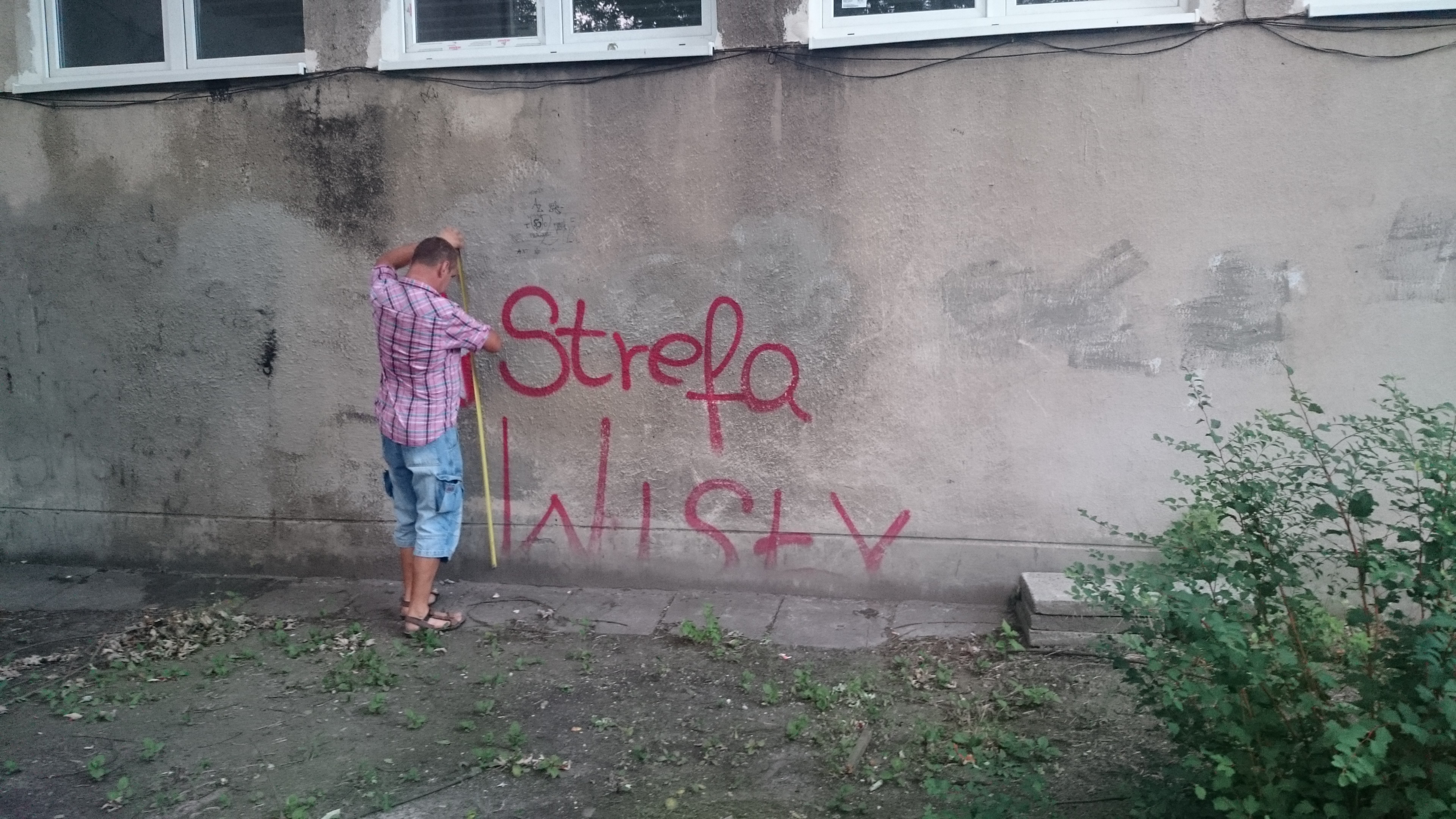 Zdjęcie przed zamalowaniem
