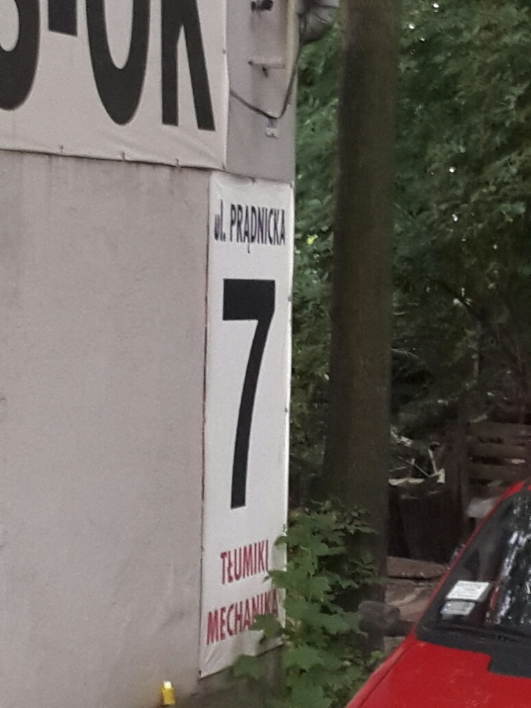 Zdjęcie przed zamalowaniem