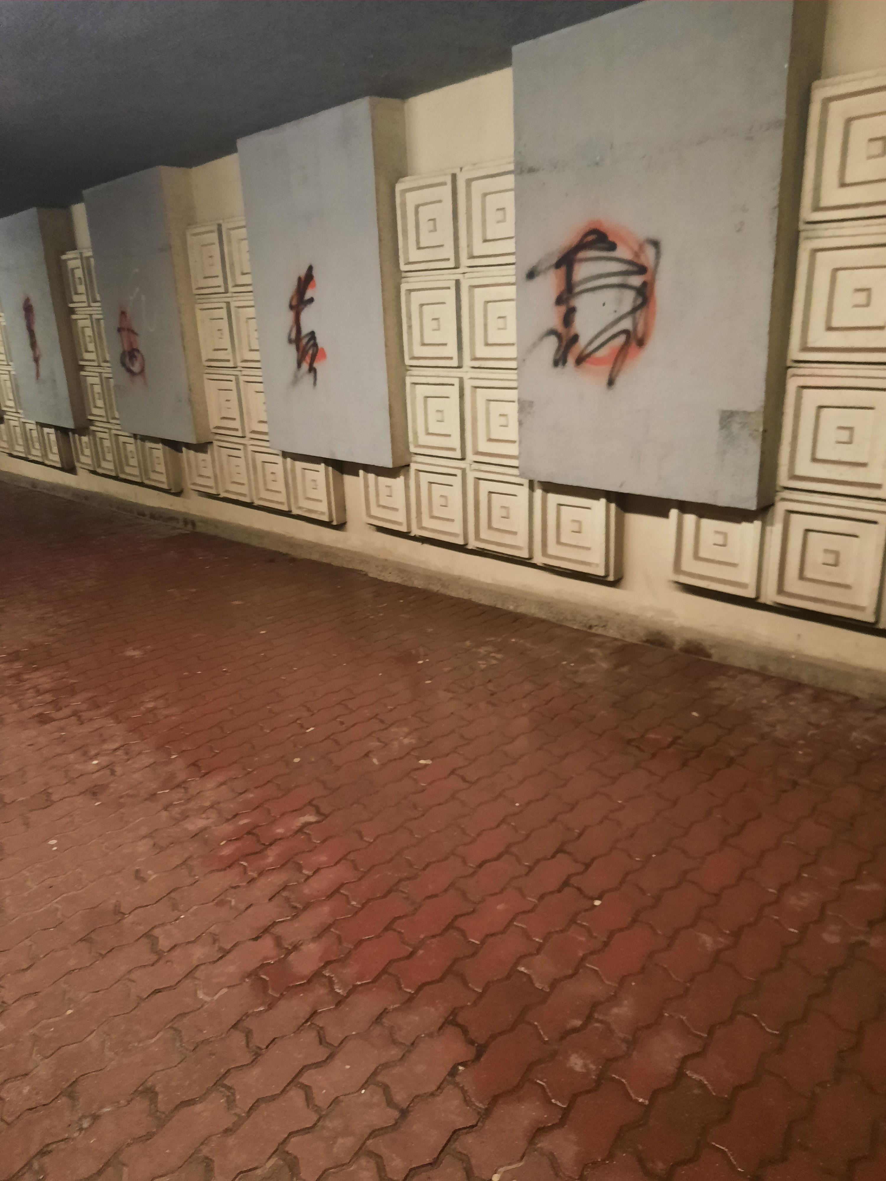 Zdjęcie przed zamalowaniem