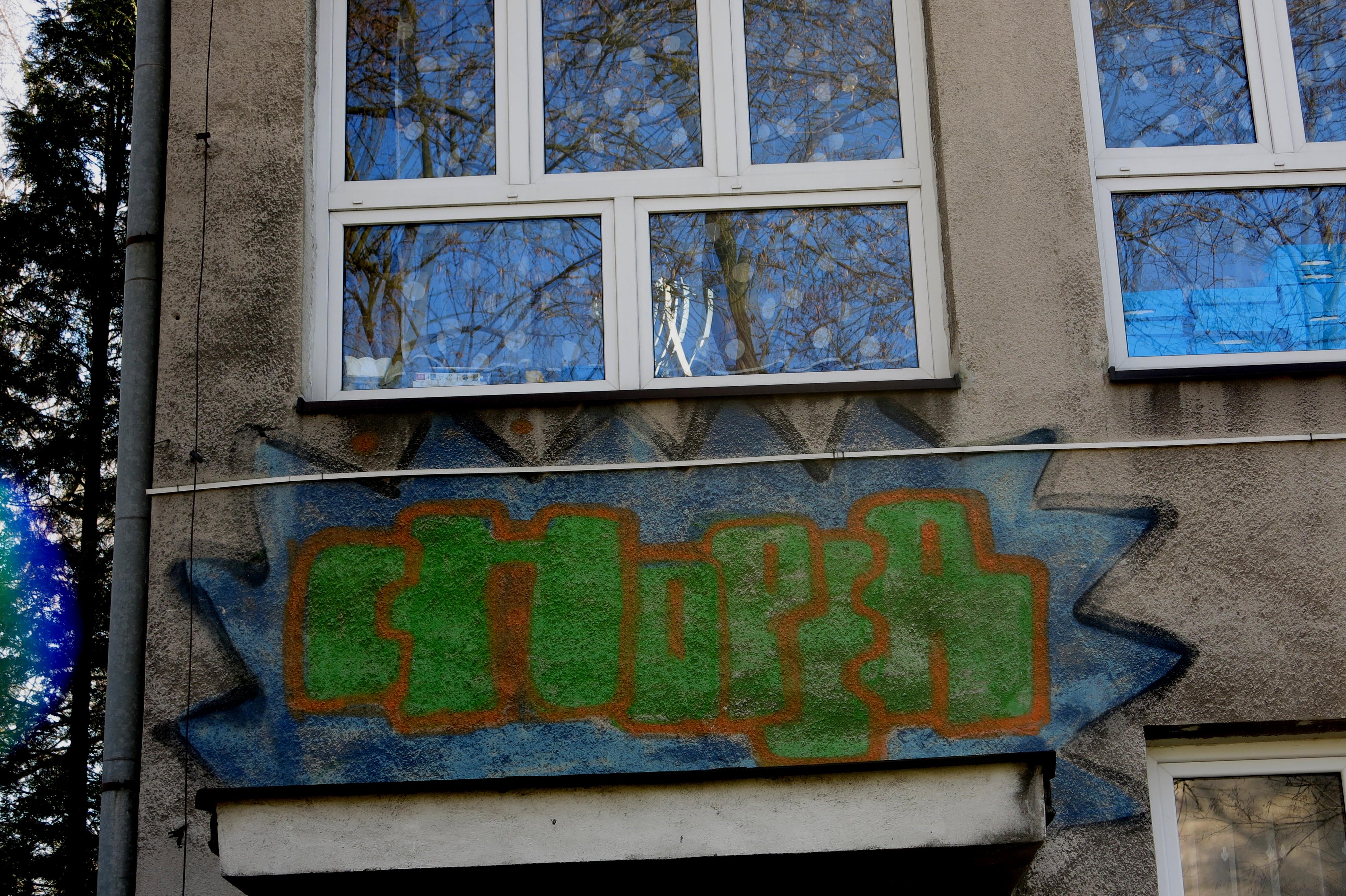 Zdjęcie przed zamalowaniem