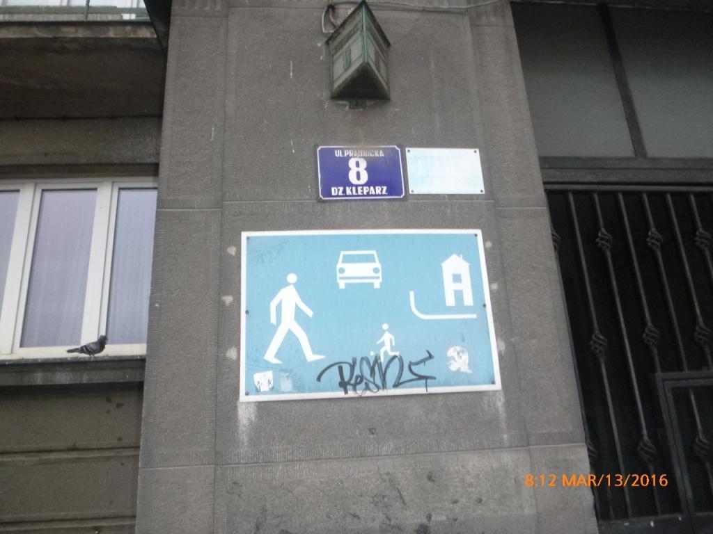 Zdjęcie przed zamalowaniem