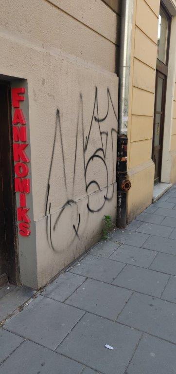 Zdjęcie przed zamalowaniem