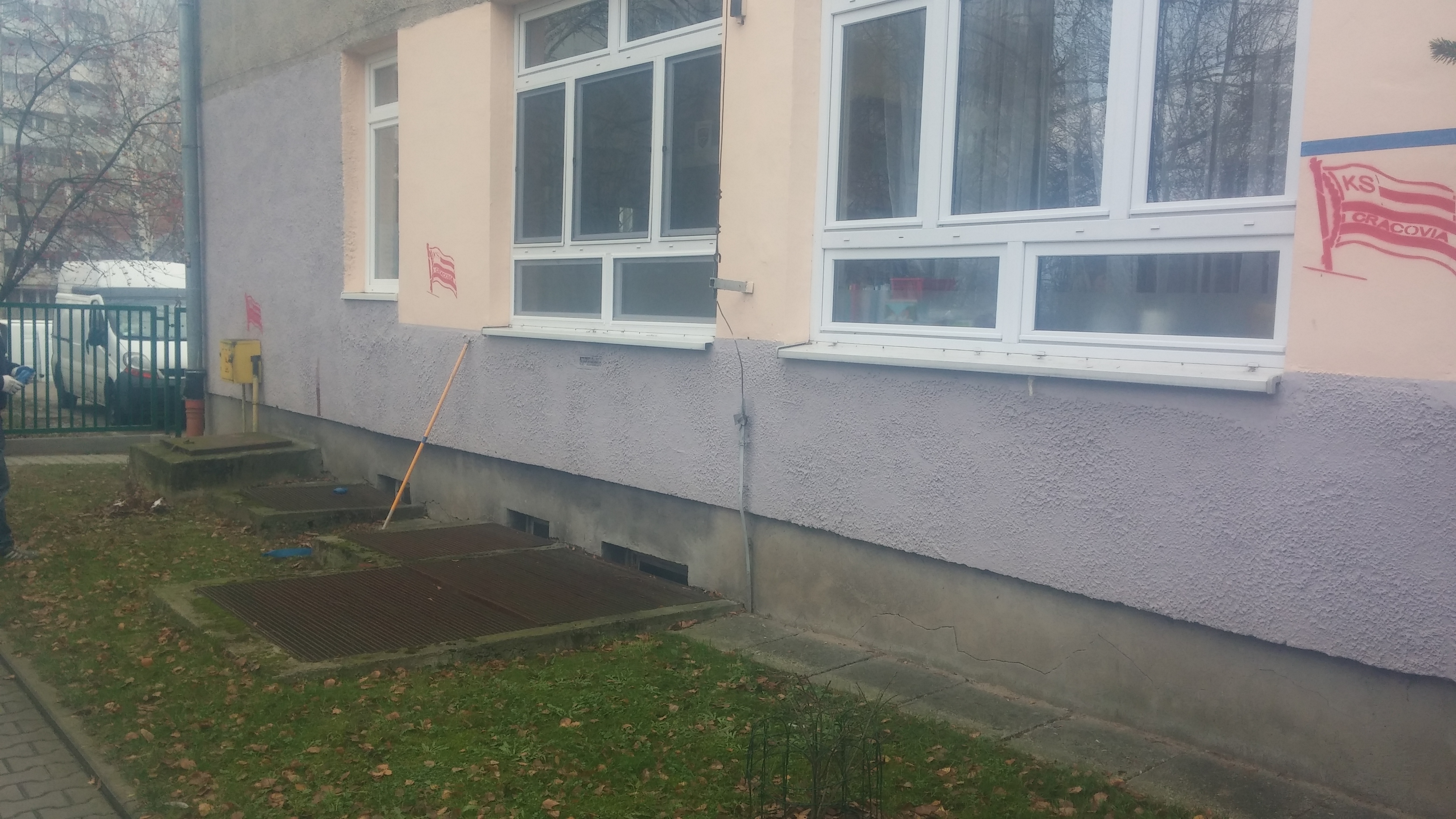 Zdjęcie przed zamalowaniem