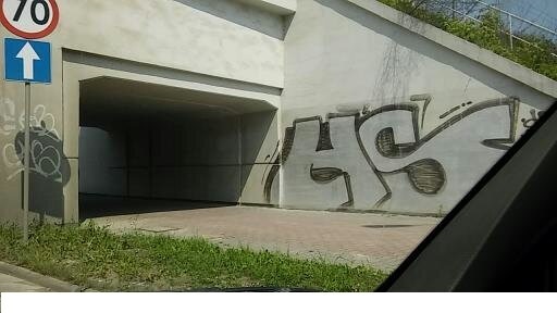 Zdjęcie przed zamalowaniem