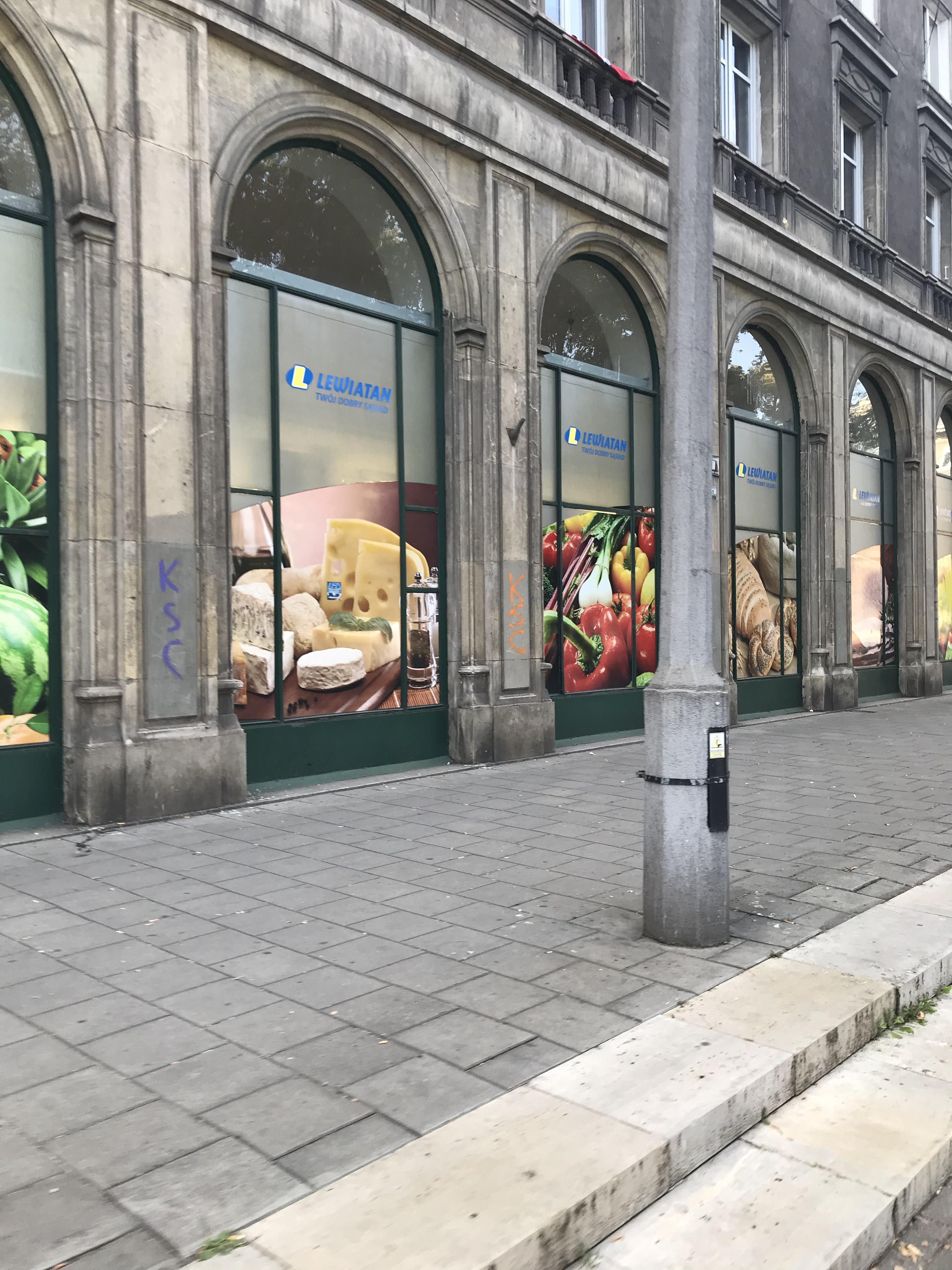 Zdjęcie przed zamalowaniem
