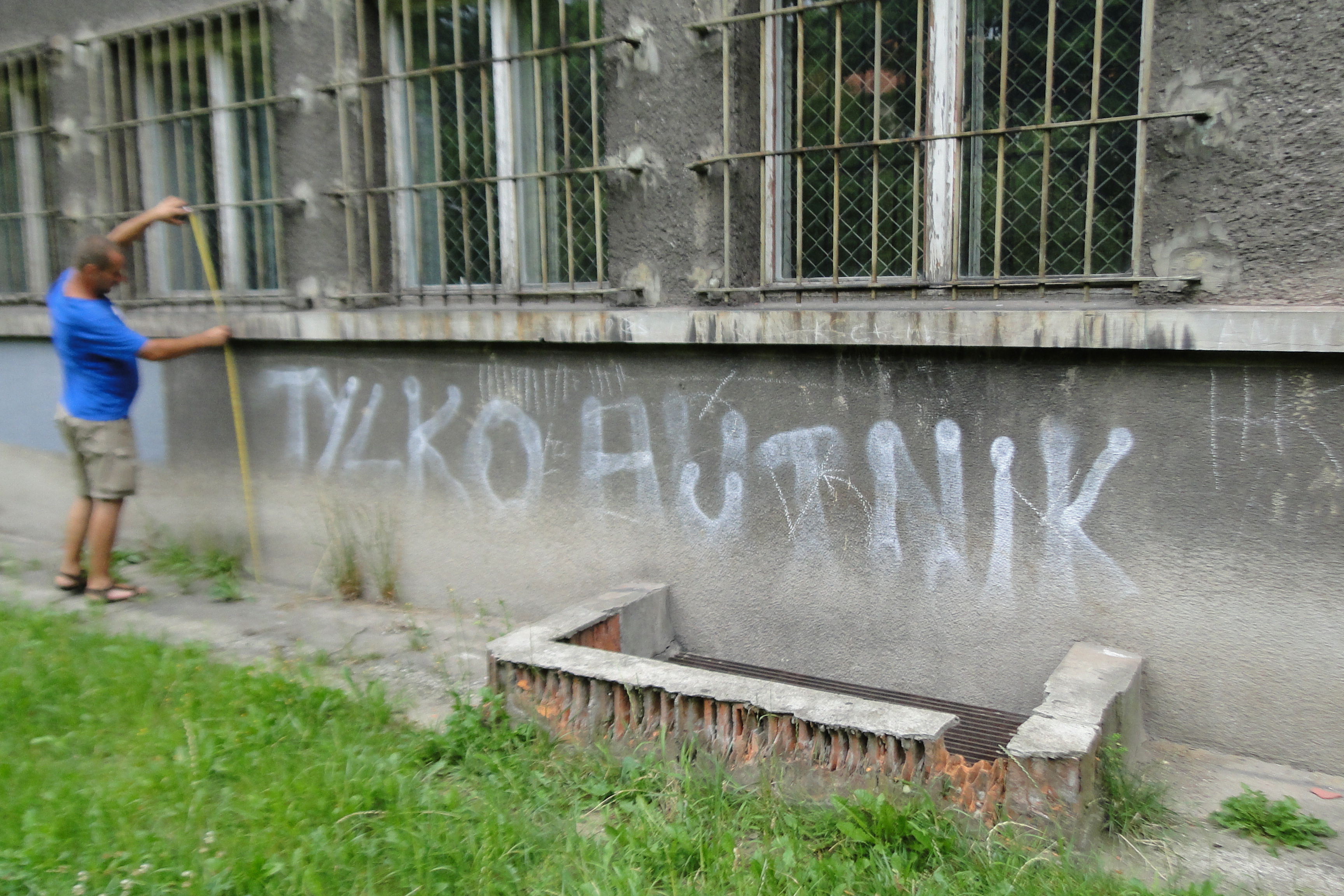 Zdjęcie przed zamalowaniem