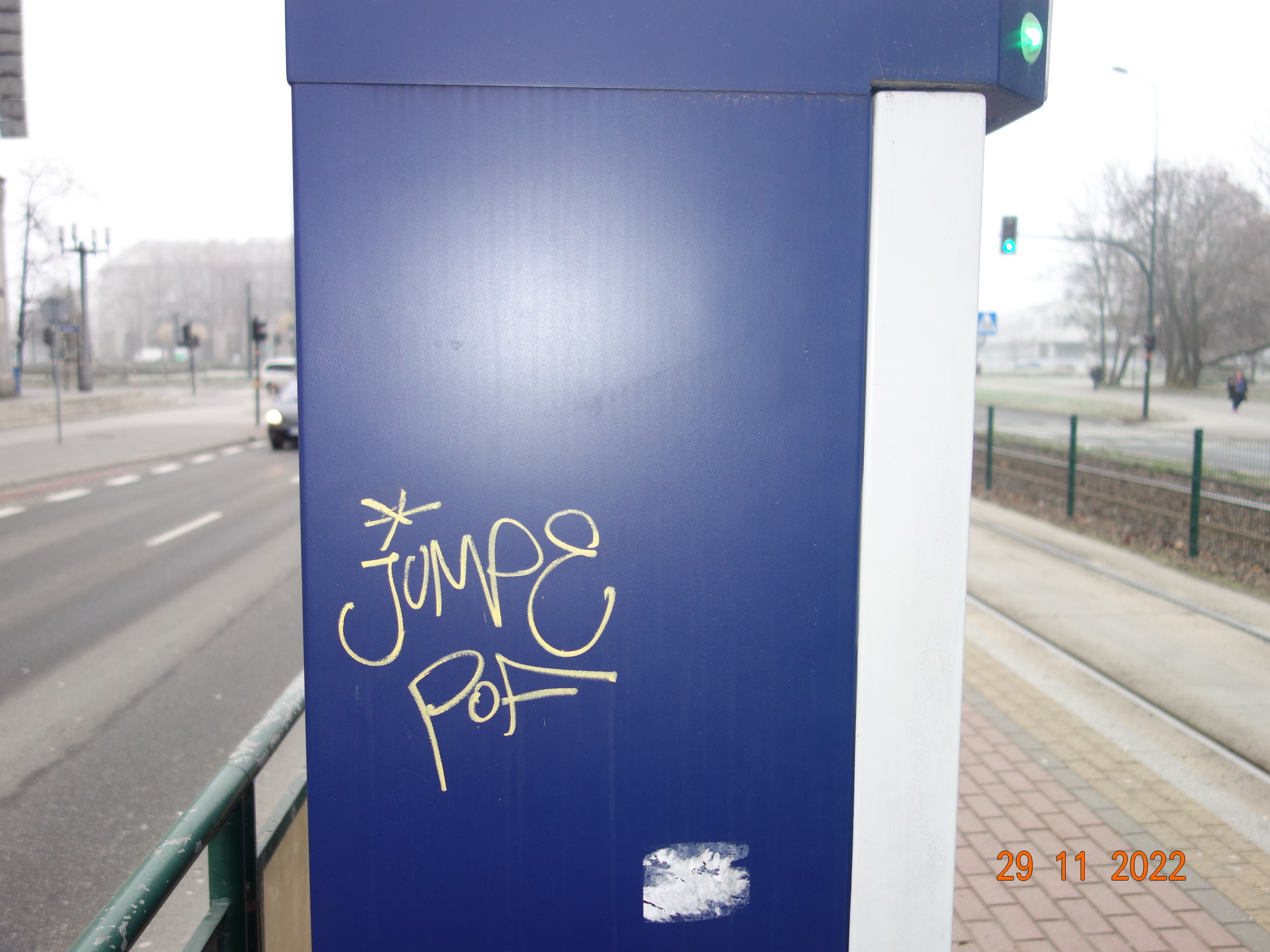 Zdjęcie przed zamalowaniem