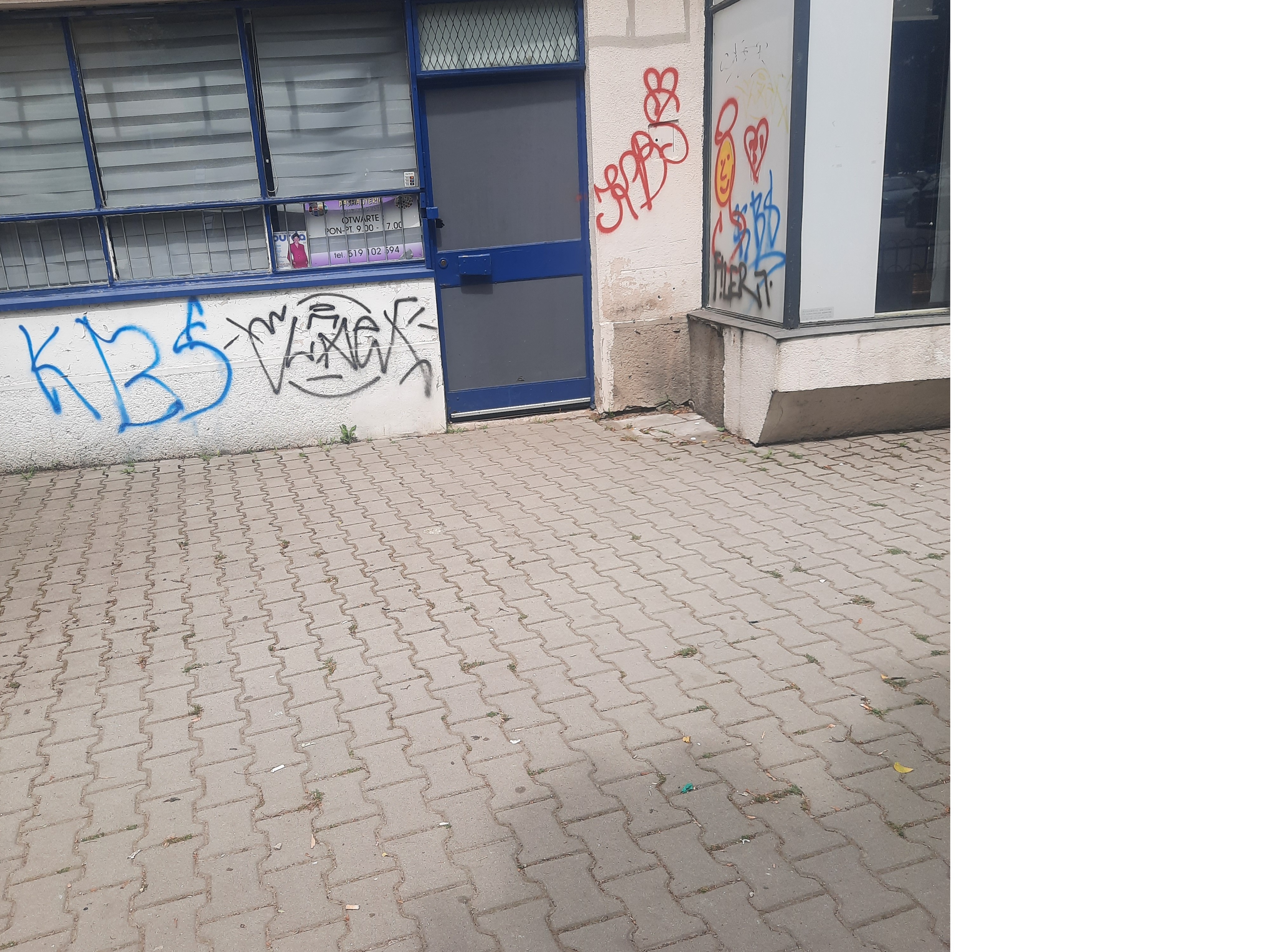 Zdjęcie przed zamalowaniem