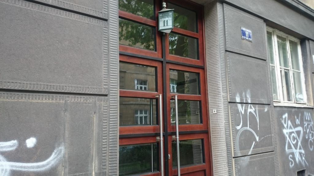 Zdjęcie przed zamalowaniem