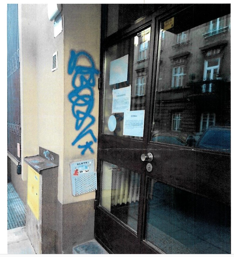Zdjęcie przed zamalowaniem