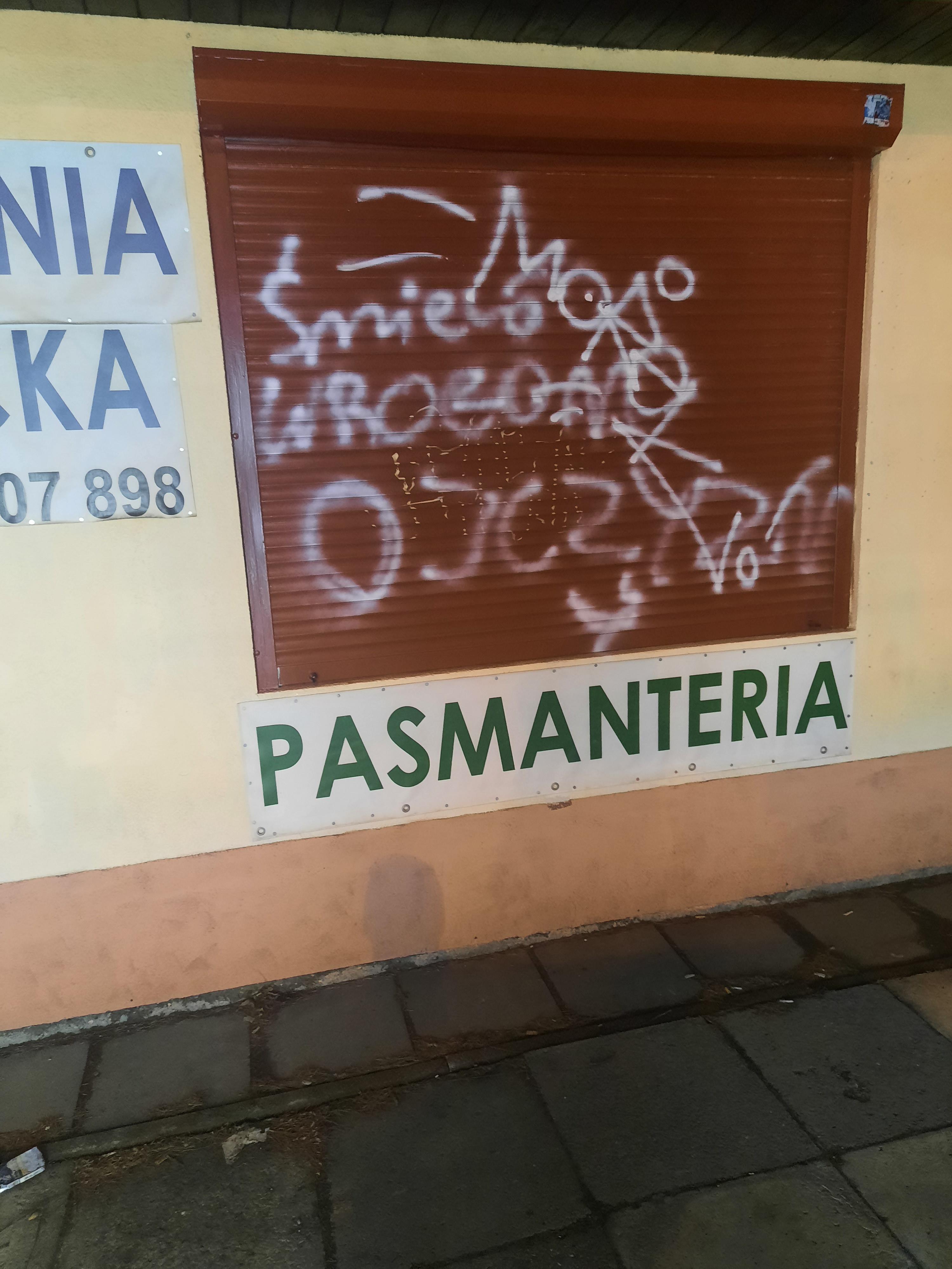 Zdjęcie przed zamalowaniem