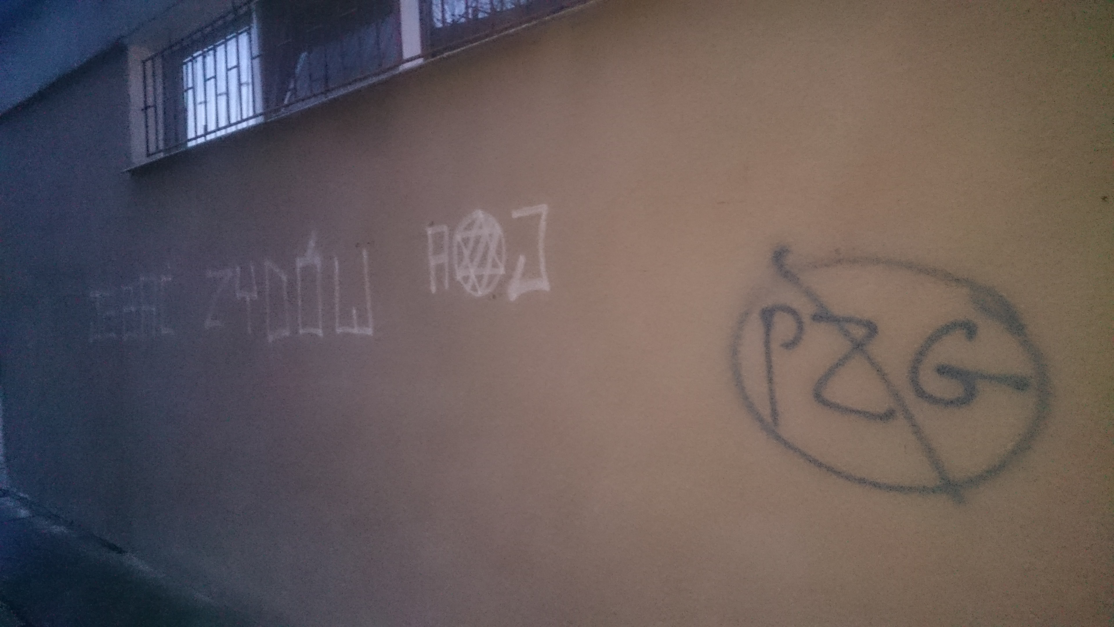 Zdjęcie przed zamalowaniem