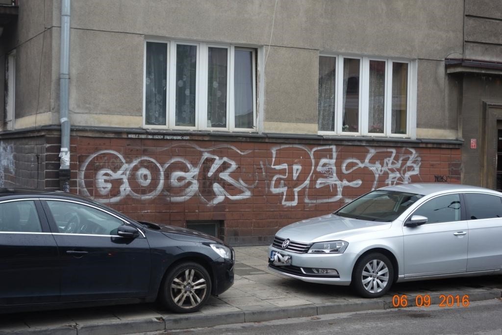 Zdjęcie przed zamalowaniem