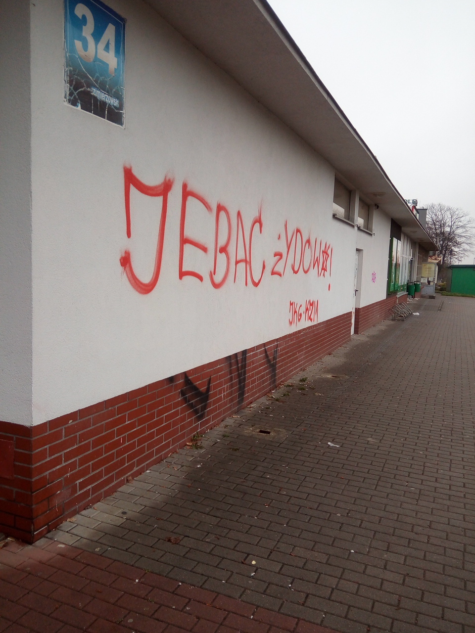 Zdjęcie przed zamalowaniem