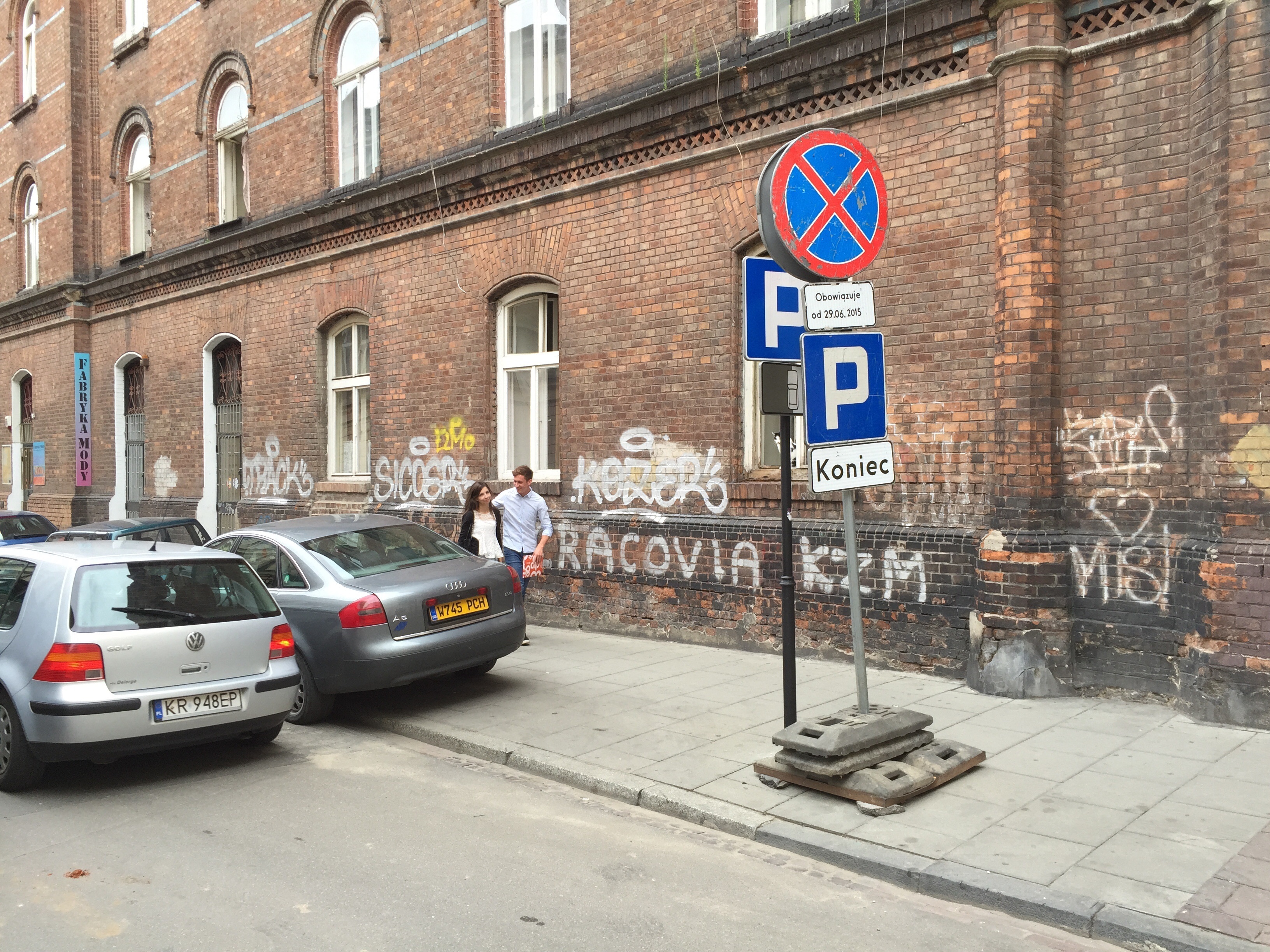 Zdjęcie przed zamalowaniem