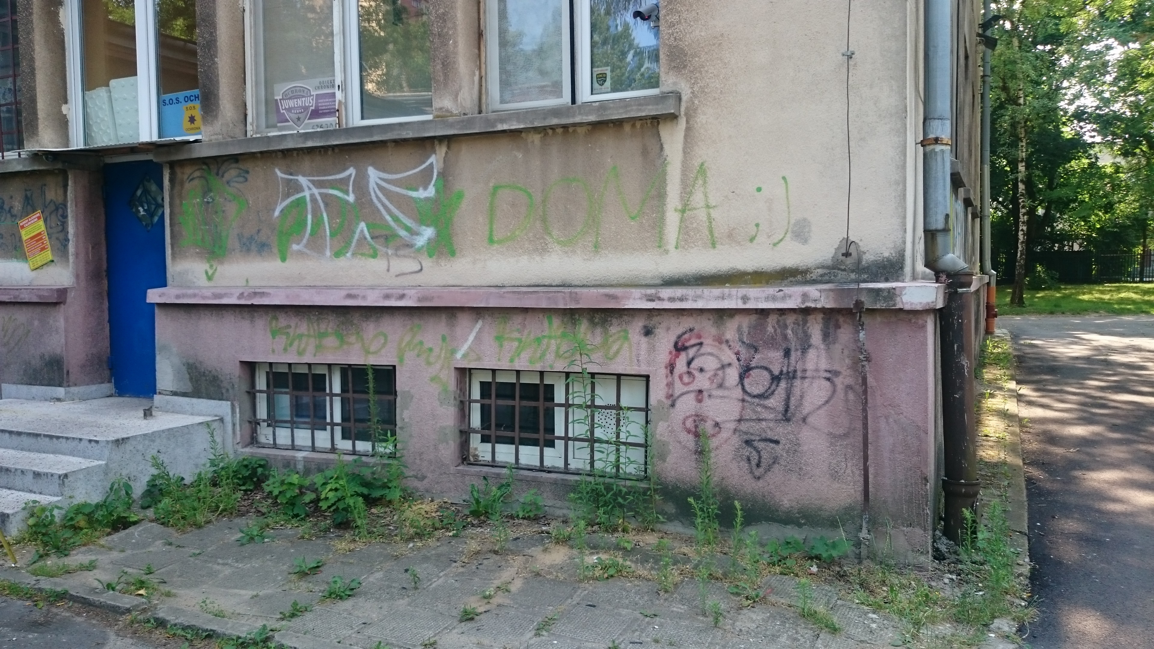 Zdjęcie przed zamalowaniem