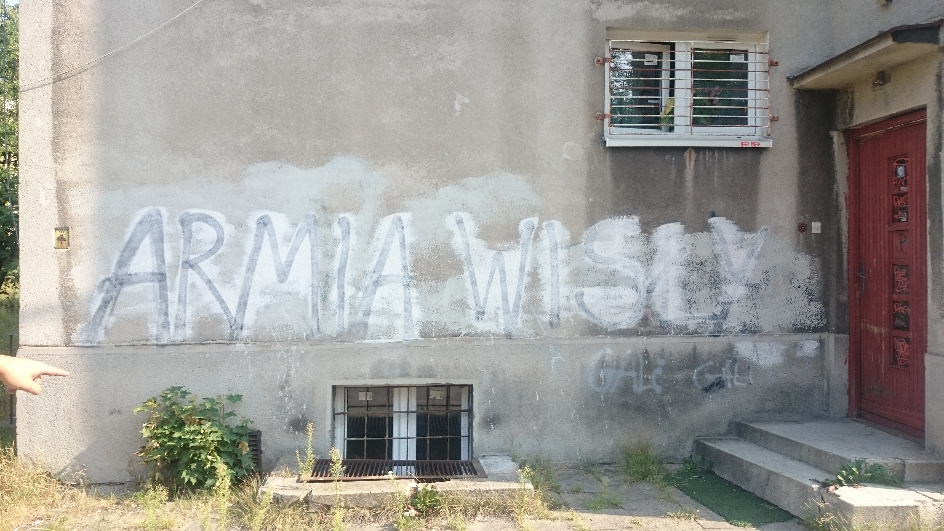 Zdjęcie przed zamalowaniem