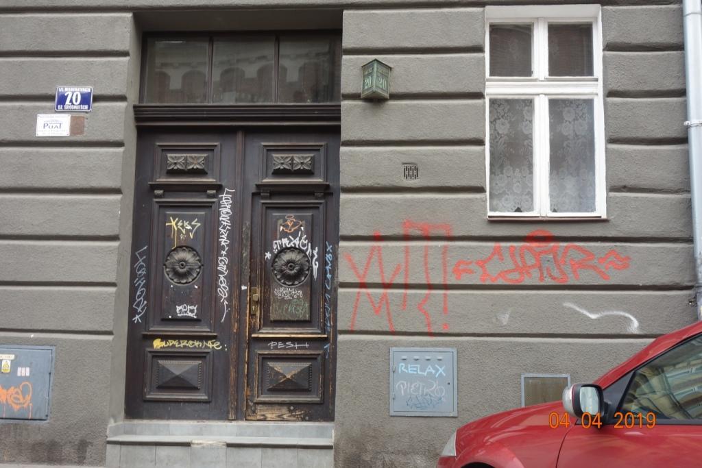 Zdjęcie przed zamalowaniem