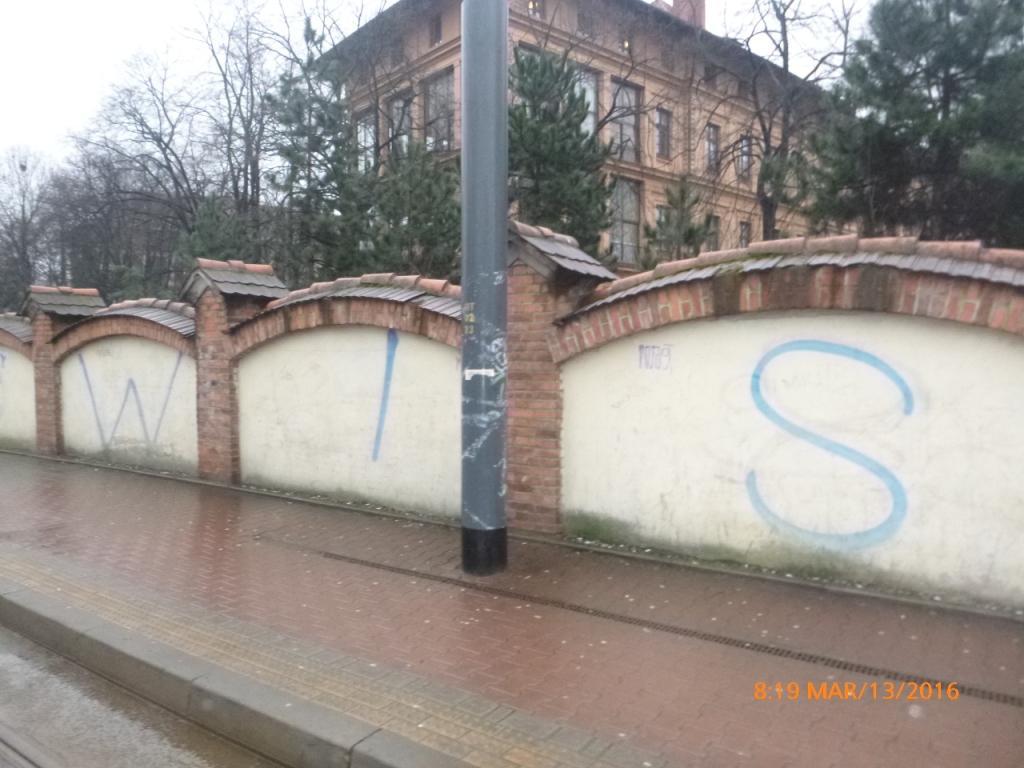 Zdjęcie przed zamalowaniem