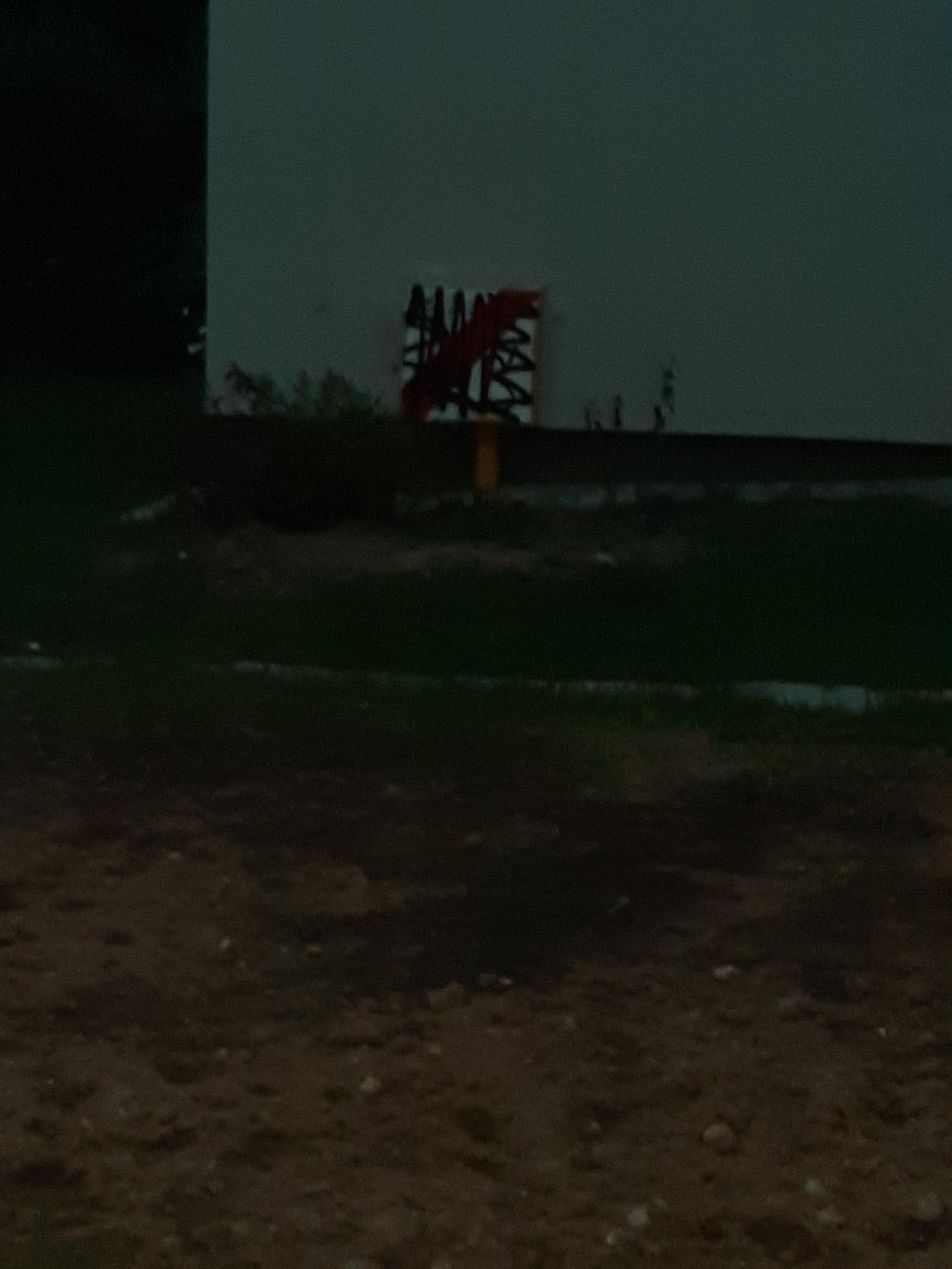 Zdjęcie przed zamalowaniem